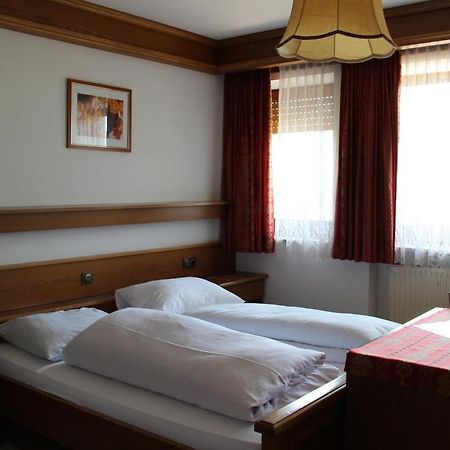 Haus Peskoller Bed & Breakfast Perca Ngoại thất bức ảnh