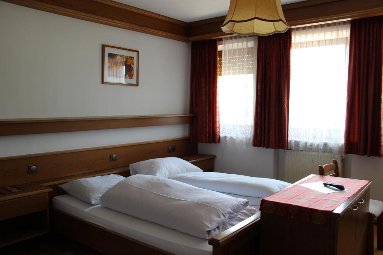 Haus Peskoller Bed & Breakfast Perca Ngoại thất bức ảnh